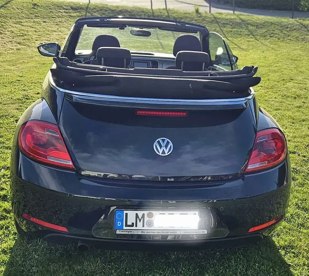 Gebraucht VW Beetle Cabriolet Allstar 105 PS (77 kW) 2016 Schwarz Cabrio