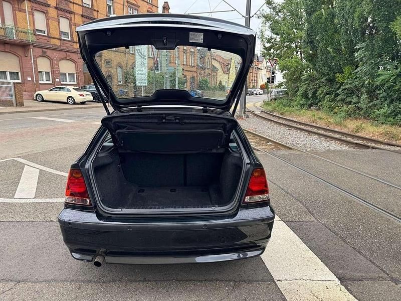 Gebraucht BMW 316 Lifestyle 116 PS (85 kW) 2004 Schwarz Coupé
