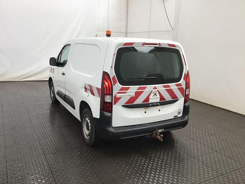 Gebraucht Peugeot Partner 102 PS (75 kW) 2019 Van / Kleinbus