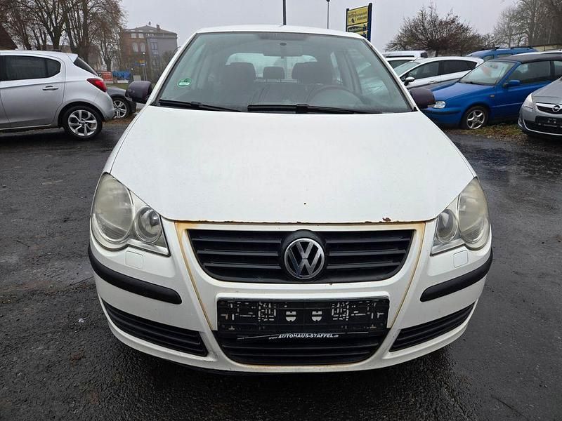 Gebraucht VW Polo 54 PS (39 kW) 2006 Weiß Limousine