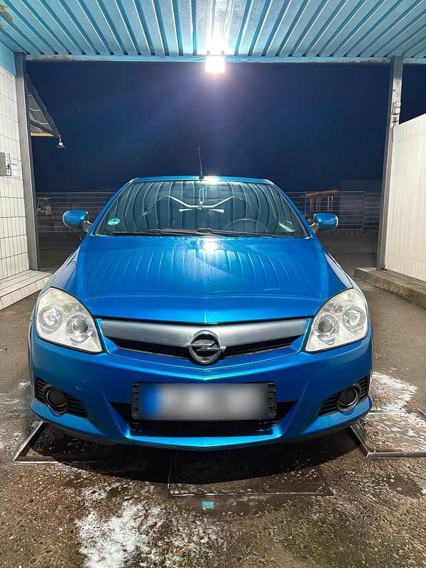 Gebraucht Opel Tigra 66 PS (48 kW) 2004 Blau Cabrio