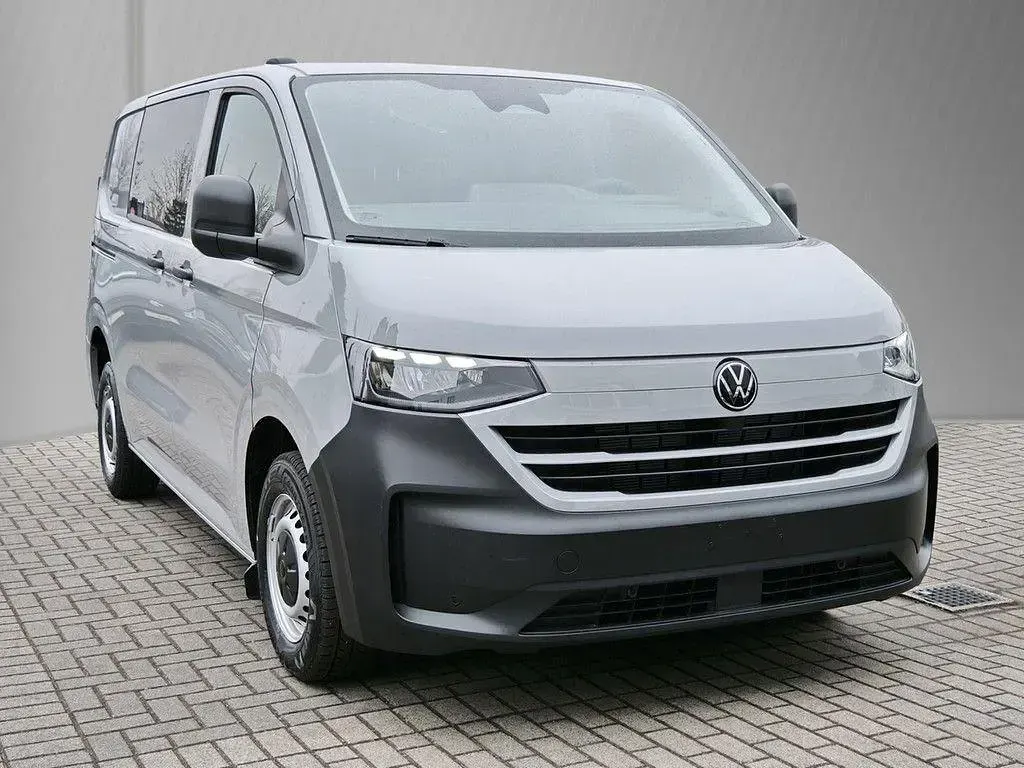 Gebraucht VW T7 150 PS (110 kW) 2025 Grau Van