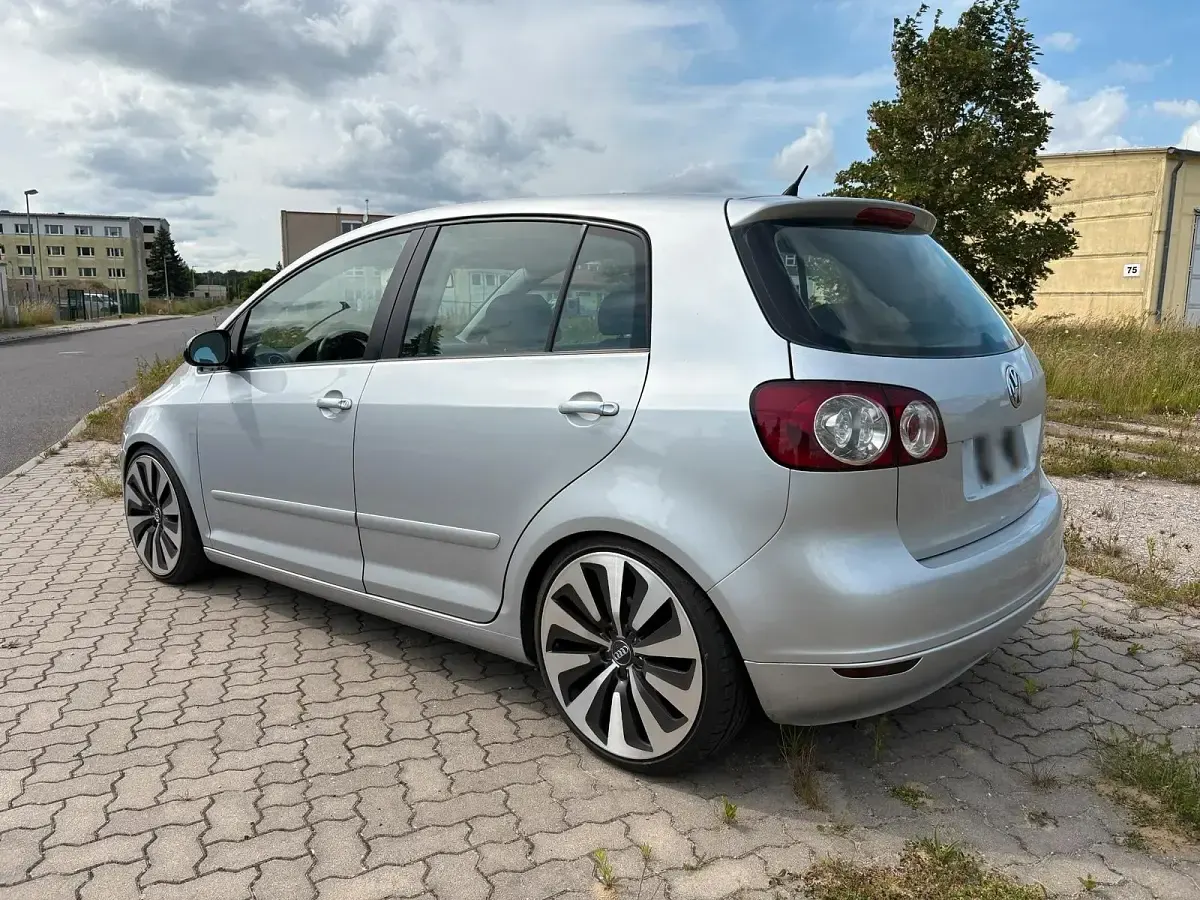 Gebraucht VW Golf Plus Cross 105 PS (77 kW) 2005 Silber Kleinwagen