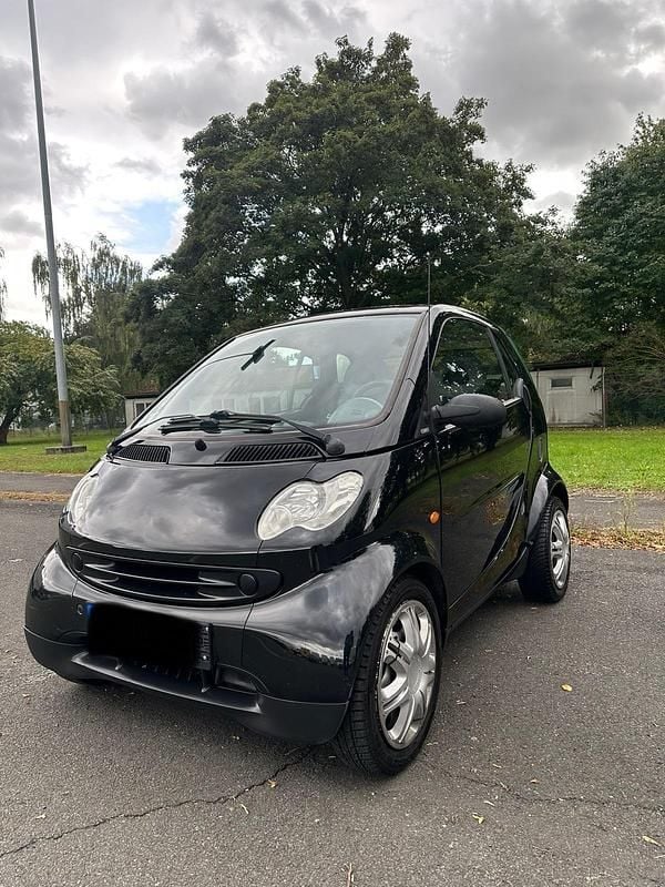 Schwarz Gebraucht 2006 Smart ForTwo Coupé Kleinwagen | 1.850 € - Bild 1/4