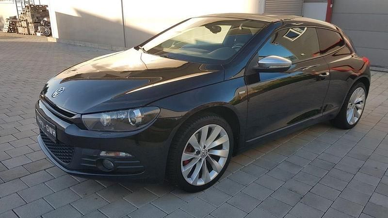 Schwarz Gebraucht 2013 VW Scirocco Match Coupé | 8.900 € (Fairer Preis) - Bild 1/4