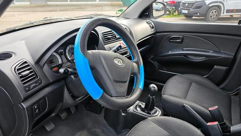 Gebraucht Kia Picanto 65 PS (47 kW) 2006 Silber Kleinwagen