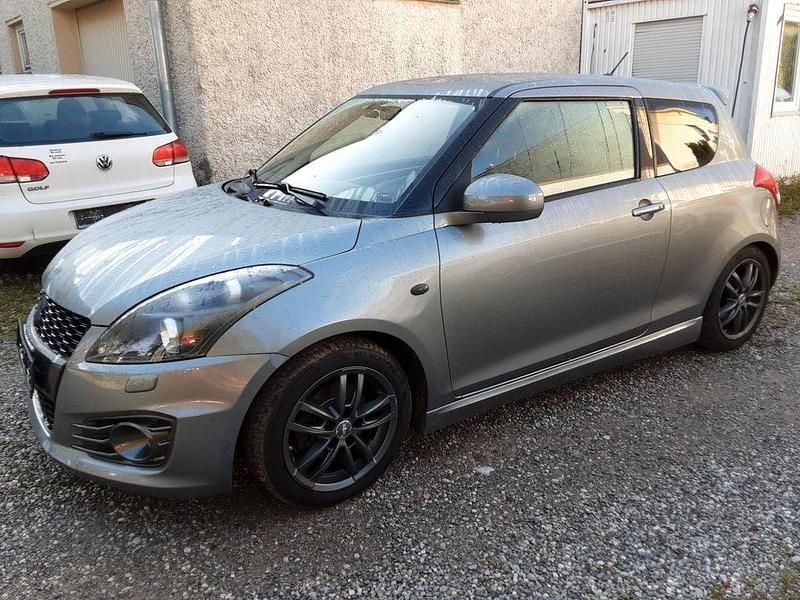 Gebraucht Suzuki Swift Sport 136 PS (100 kW) 2015 Grau Kleinwagen