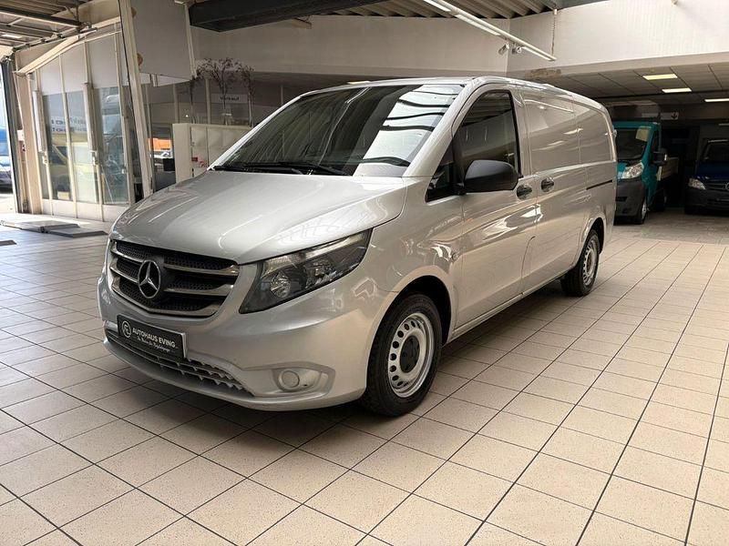 Gebraucht Mercedes Vito 114 PS (83 kW) 2016 Silber Van