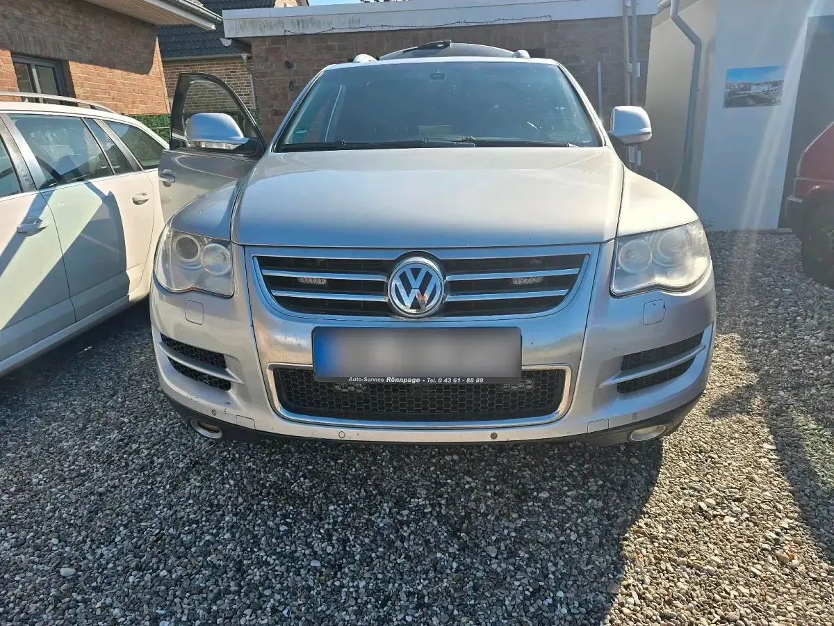 Gebraucht VW Touareg 240 PS (176 kW) 2009 Silber SUV