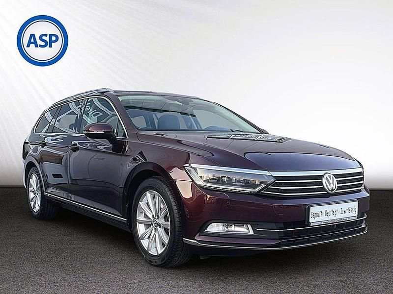 Gebraucht VW Passat Highline 220 PS (161 kW) 2016 Rot (crimson red metallic) Kombi