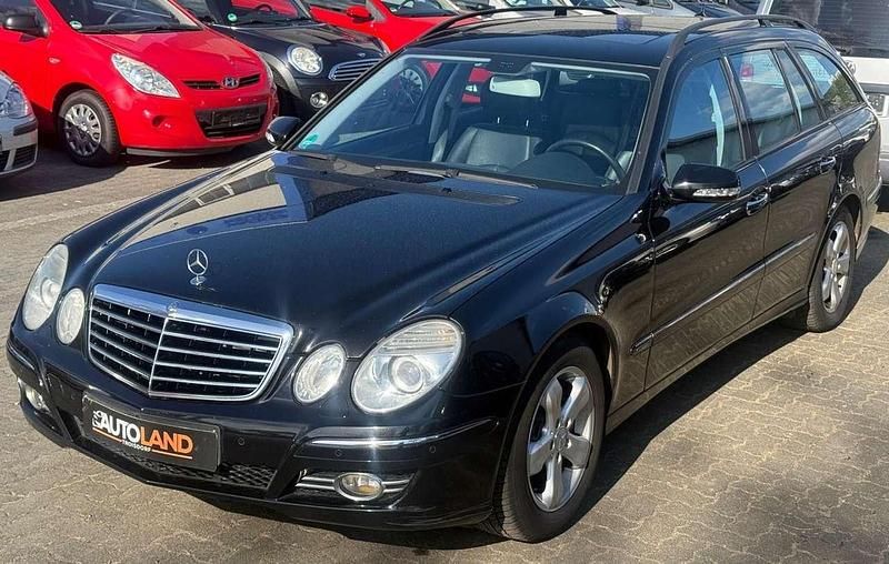 Gebraucht Mercedes E350 272 PS (200 kW) 2008 Schwarz Kombi