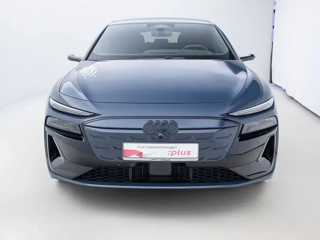 Gebraucht Audi A6 e-tron Ambiente 210 kW (286 PS) 2025 Plasmablau metallic Kombi
