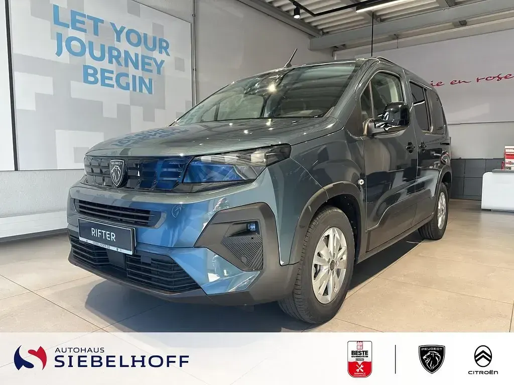 Neu Peugeot Rifter Allure 110 PS (80 kW) 2026 Kiama blau Van / Kleinbus