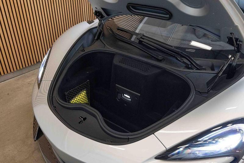 Gebraucht McLaren 600LT 600 PS (441 kW) 2020 Grau Coupé