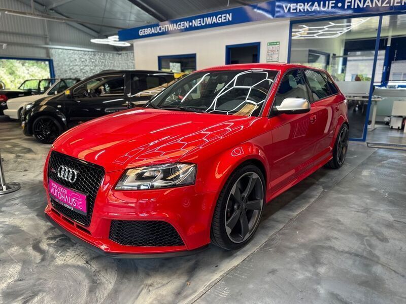Rot Gebraucht 2011 Audi RS3 Comfort Kleinwagen | 23.990 € (Fairer Preis) - Bild 1/4
