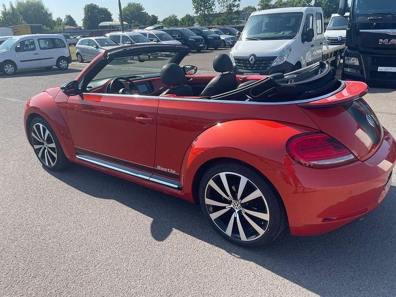 Gebraucht VW Beetle Cabriolet Sport 150 PS (110 kW) 2016 Orange Cabrio
