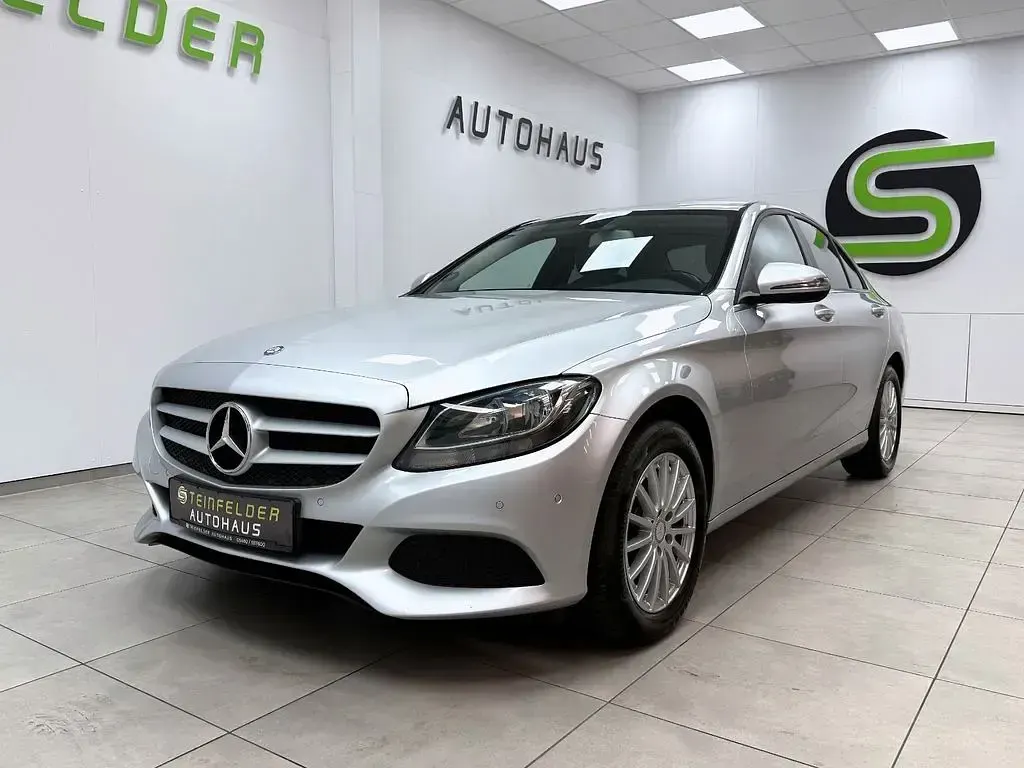 Gebraucht Mercedes C200 184 PS (135 kW) 2015 Silber Limousine
