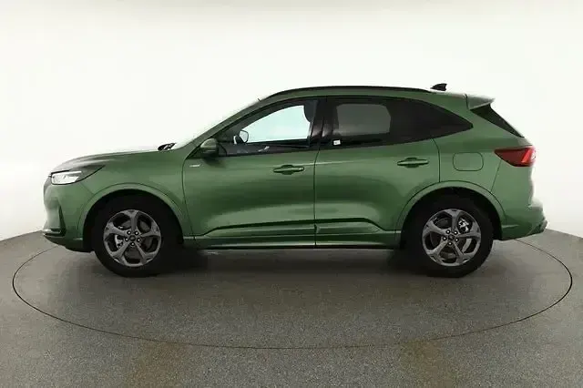 Gebraucht Ford Kuga ST-Line 186 PS (136 kW) 2025 Grün SUV
