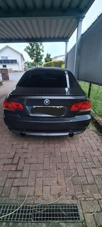 Gebraucht BMW 335 Sport Line 380 PS (279 kW) 2008 Grau Coupé