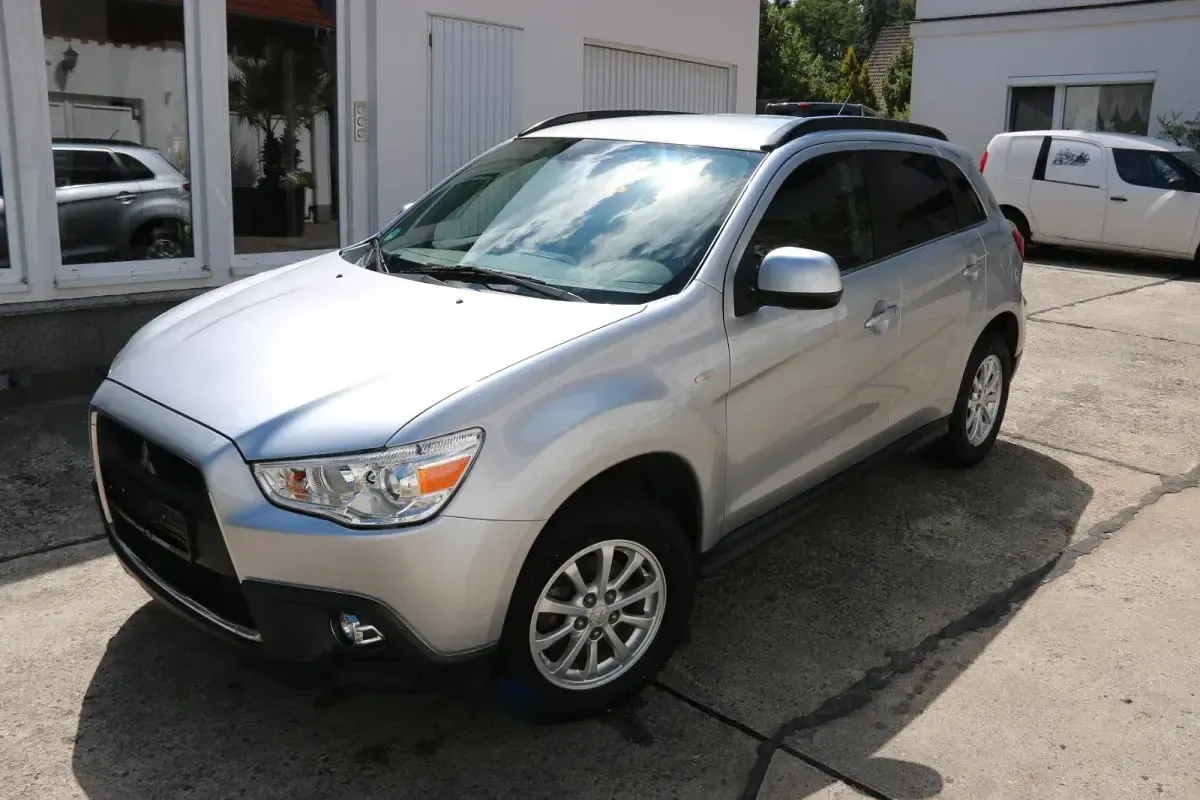 Gebraucht Mitsubishi ASX 117 PS (86 kW) 2012 Silber SUV