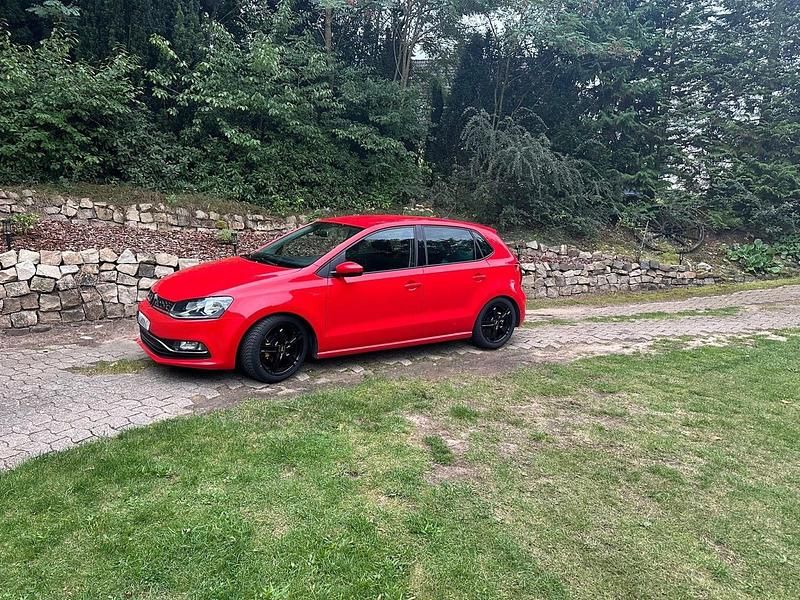 Rot Gebraucht 2015 VW Polo Kleinwagen | 7.800 € (Fairer Preis) - Bild 1/4