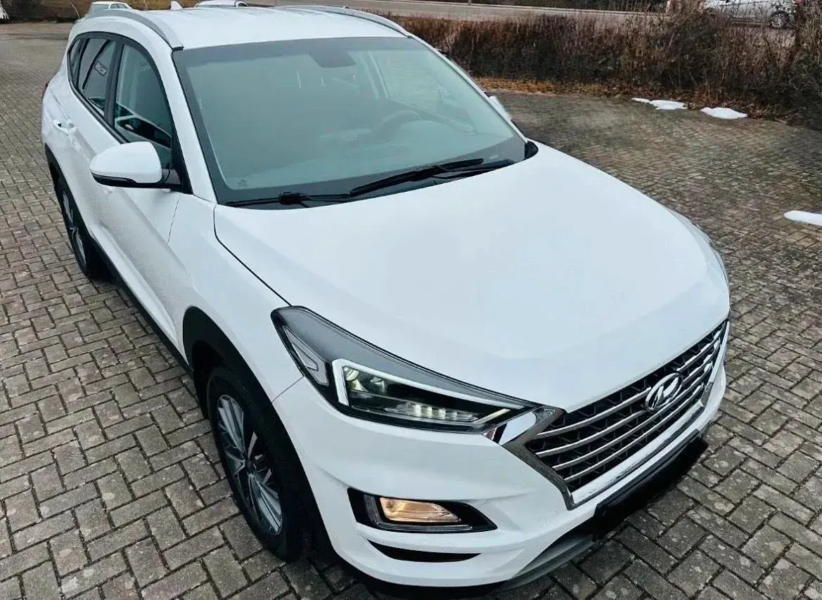 Gebraucht Hyundai Tucson Style 132 PS (97 kW) 2019 Weiß SUV