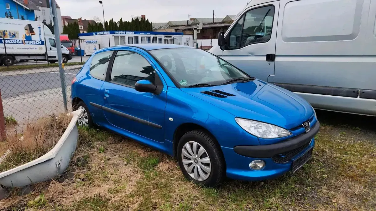Gebraucht Peugeot 206 75 PS (55 kW) 2005 Kleinwagen