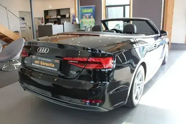 Gebraucht Audi A5 Sport 190 PS (139 kW) 2017 Andere Coupé