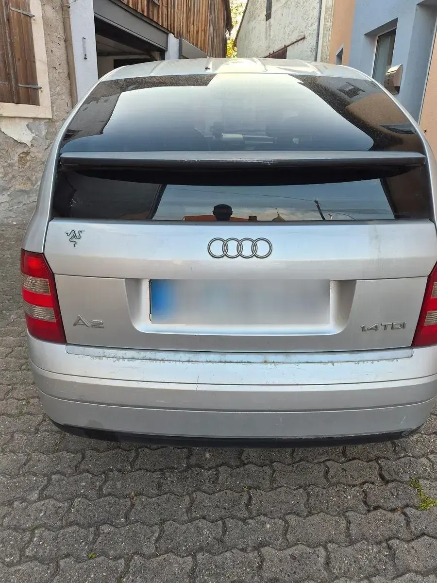 Gebraucht Audi A2 75 PS (55 kW) 2002 Silber Kleinwagen