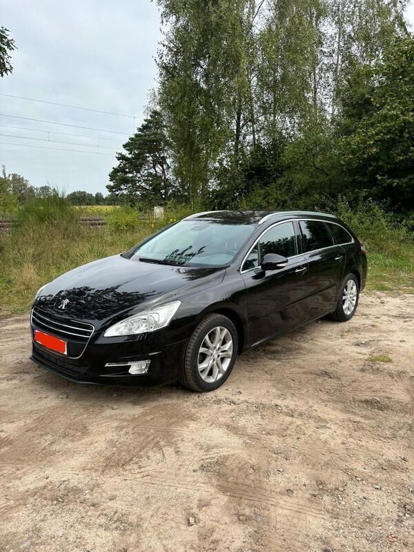 Schwarz Gebraucht 2011 Peugeot 508 Kombi | 4.800 € (Fairer Preis) - Bild 1/4