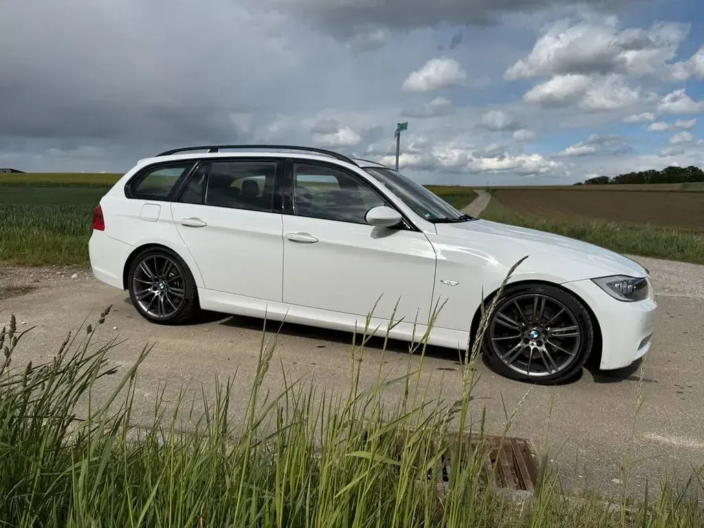 Gebraucht BMW 335 Performance 306 PS (225 kW) 2008 Weiß Kombi