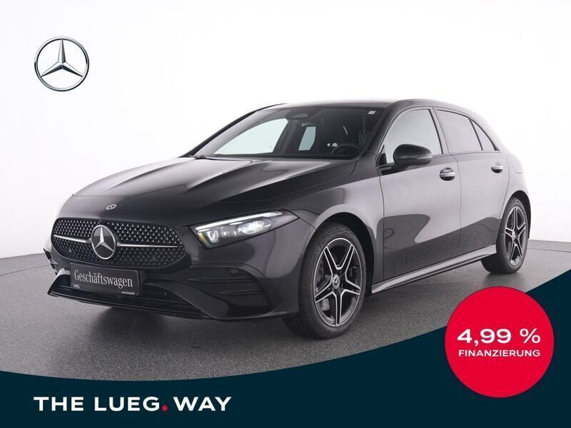 Schwarz metalliclack kosmossch Gebraucht 2024 Mercedes A250 AMG Limousine | 39.795 € (Teuer) - Bild 1/4