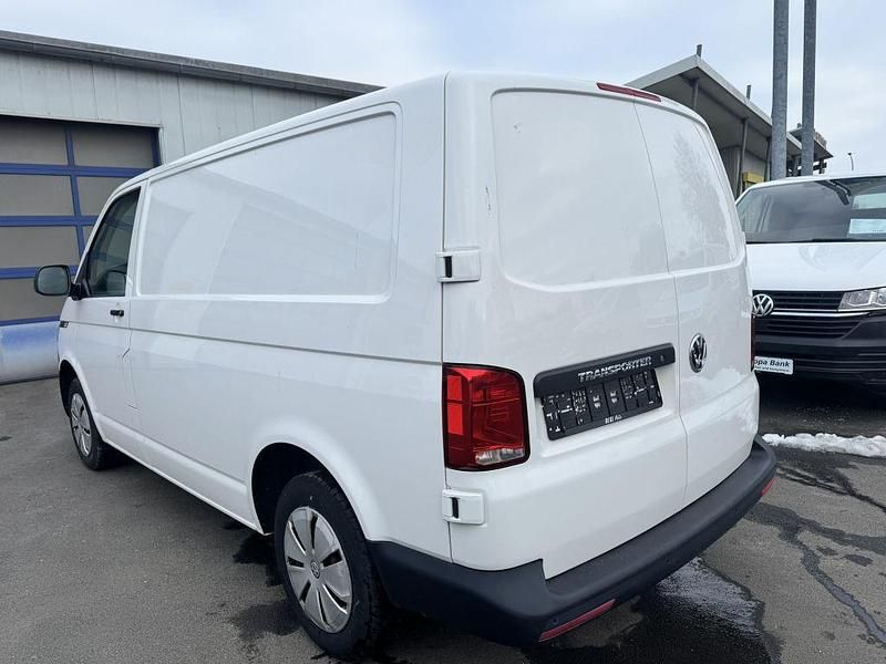 Gebraucht VW T6.1 90 PS (66 kW) 2021 Weiß Van