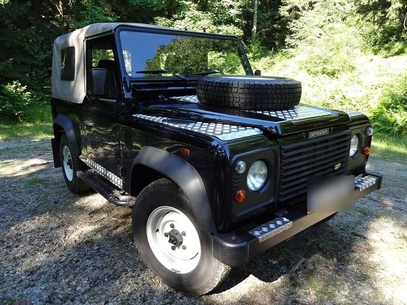 Gebraucht Land Rover Defender SE 122 PS (89 kW) 2004 Schwarz SUV