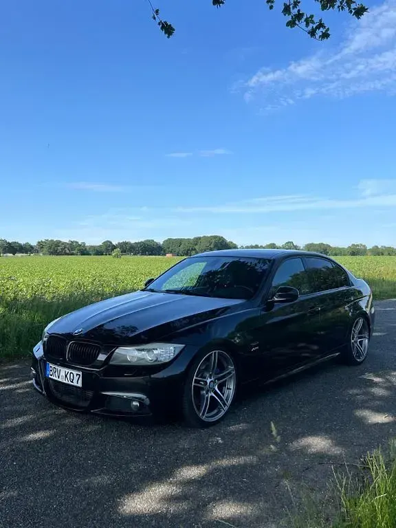 Gebraucht BMW 330 M Sport 245 PS (180 kW) 2010 Schwarz Limousine