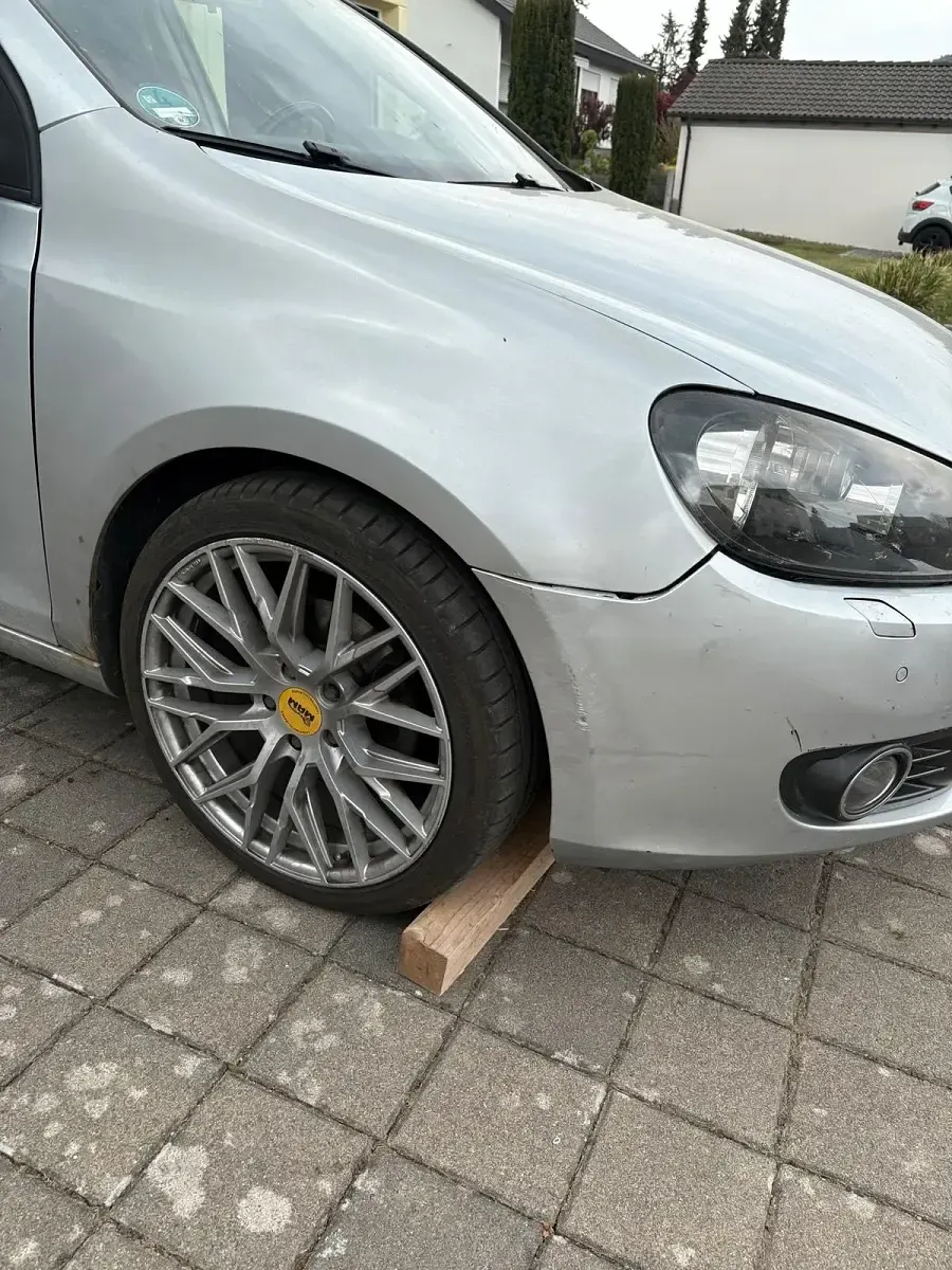 Gebraucht VW Golf VI 122 PS (89 kW) 2008 Silber Kleinwagen