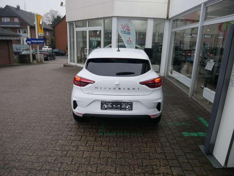Neu Mitsubishi Colt Plus 91 PS (66 kW) 2025 Antarktisweiss (s) Kleinwagen