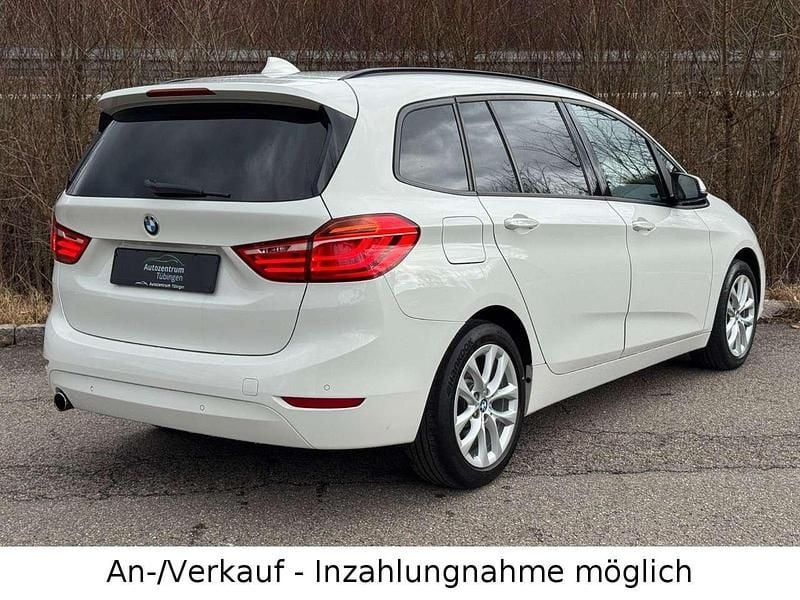 Gebraucht BMW 218 Advantage 150 PS (110 kW) 2016 Alpinweiss iii Van / Kleinbus