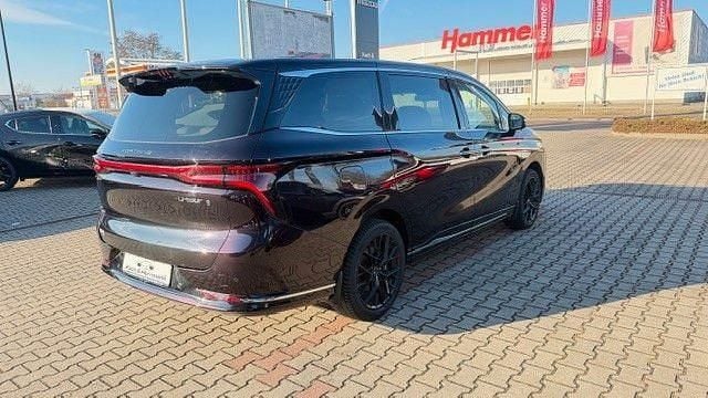 Gebraucht DFSK Forthing 9 245 PS (180 kW) 2025 Schwarz Van / Kleinbus