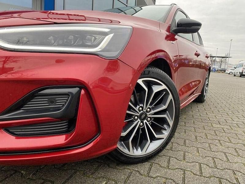 Gebraucht Ford Focus ST-Line X 2025 Rot