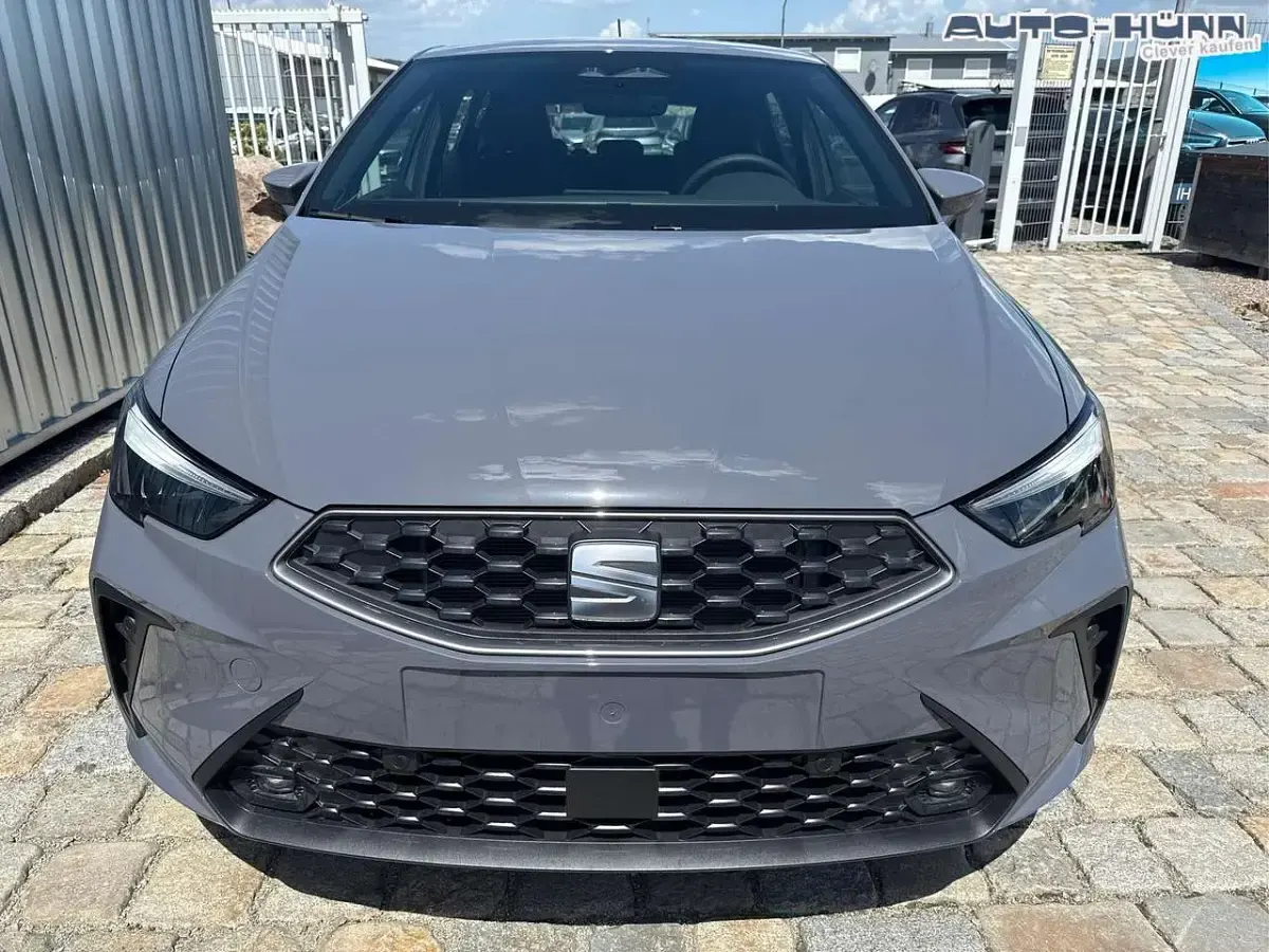 Neu Seat Ibiza 95 PS (69 kW) 2026 Graphenegrau metallic Kleinwagen