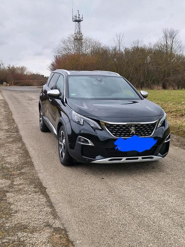 Gebraucht Peugeot 5008 180 PS (132 kW) 2020 Schwarz SUV
