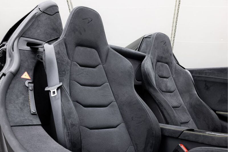 Gebraucht McLaren 650S 650 PS (478 kW) 2017 Schwarz Cabrio