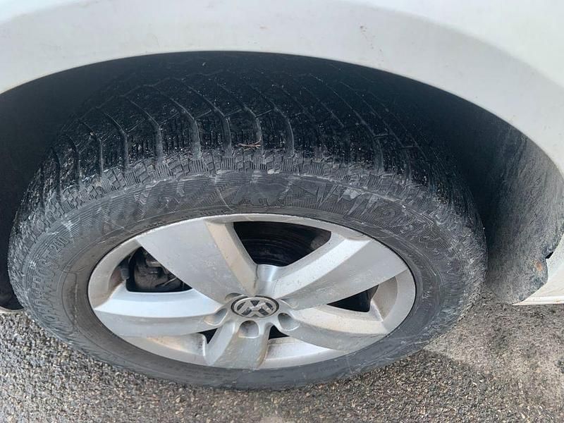 Gebraucht VW Caddy Maxi Comfortline 110 PS (80 kW) 2013 Weiß Van / Kleinbus