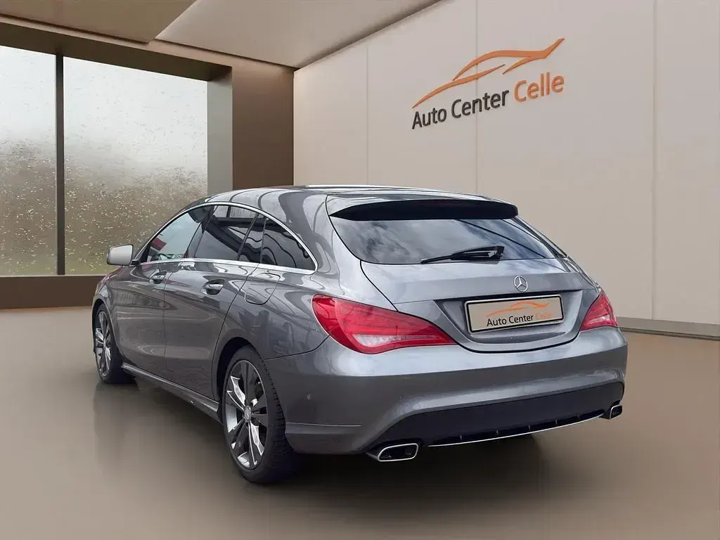 Gebraucht Mercedes CLA180 122 PS (89 kW) 2015 Grau Coupé