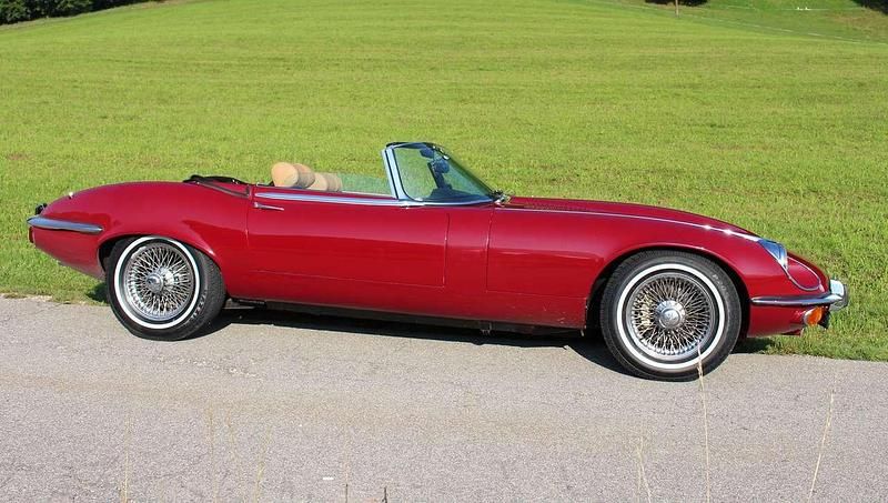 Gebraucht Jaguar E-Type 268 PS (197 kW) 1974 Rot Cabrio