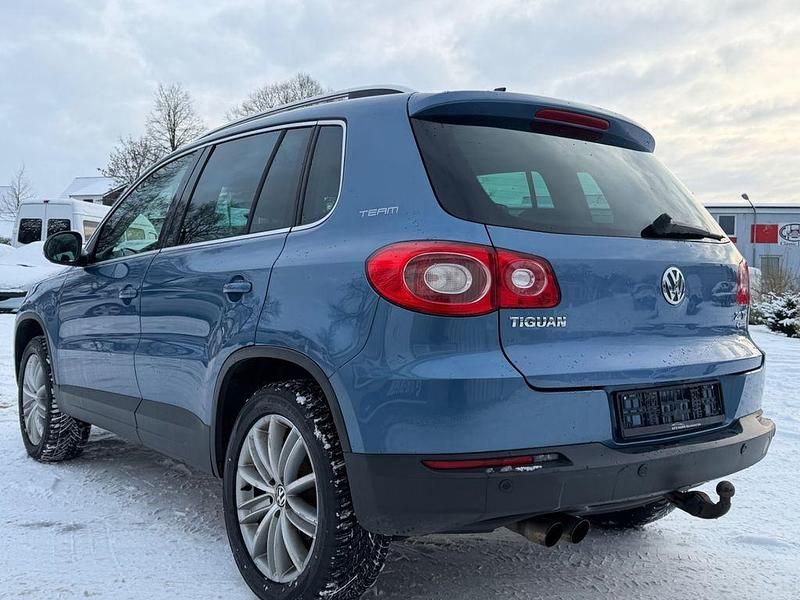 Gebraucht VW Tiguan Team 140 PS (102 kW) 2011 Blau SUV
