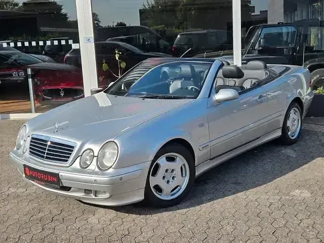 Gebraucht Mercedes CLK320 Elegance 218 PS (160 kW) 1999 Silber Cabrio