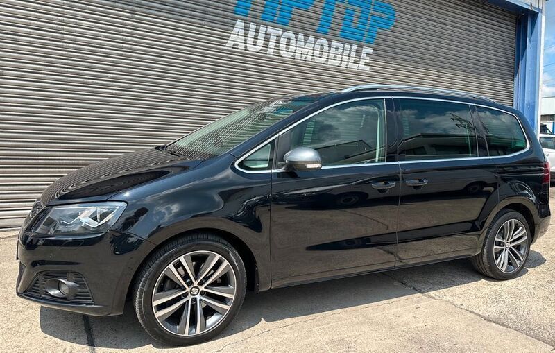 "deep" schwarz perleffekt Gebraucht 2021 Seat Alhambra FR-Line Van / Kleinbus | 33.990 € (Etwas zu teuer) - Bild 1/4