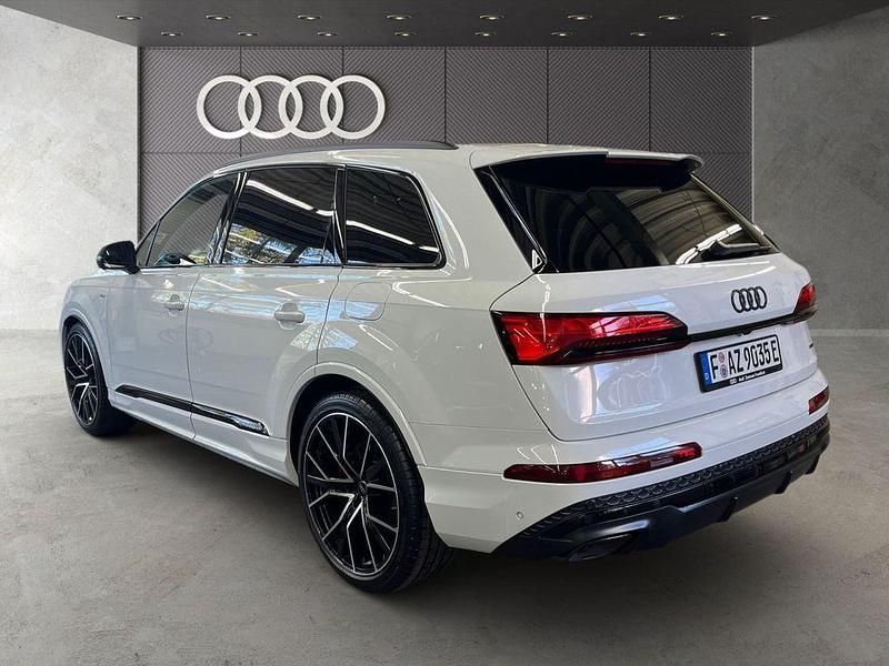Gebraucht Audi Q7 S-Line 394 PS (289 kW) 2026 Weiß SUV